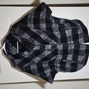 Smartwool Aspen Grove Plaid Poncho Merino Wool Cape Black Gray Size M